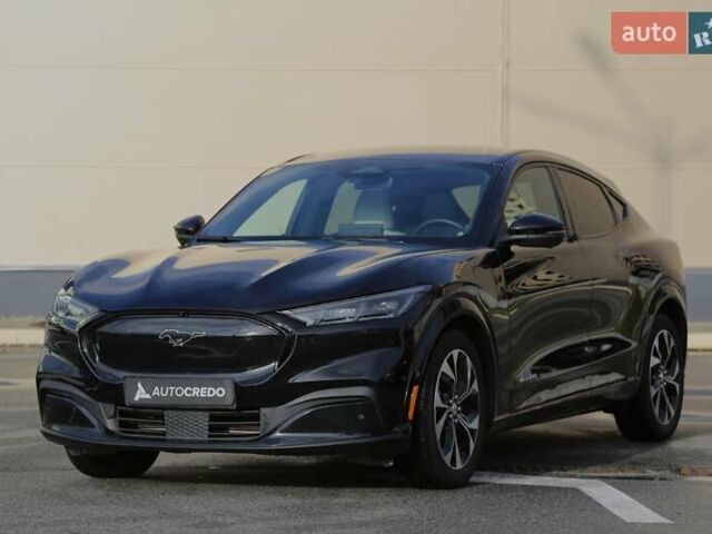 Чорний Форд Mustang Mach-E, об'ємом двигуна 0 л та пробігом 31 тис. км за 31000 $, фото 2 на Automoto.ua