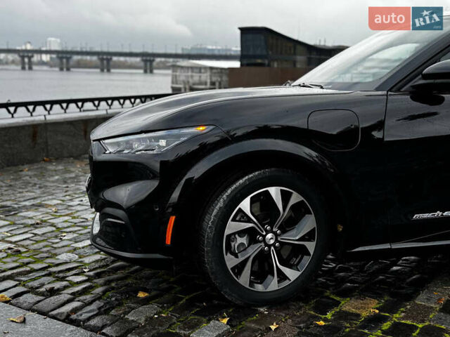 Черный Форд Mustang Mach-E, объемом двигателя 0 л и пробегом 26 тыс. км за 29900 $, фото 16 на Automoto.ua