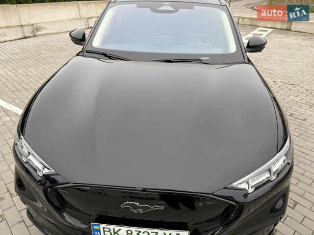 Черный Форд Mustang Mach-E, объемом двигателя 0 л и пробегом 10 тыс. км за 26999 $, фото 26 на Automoto.ua