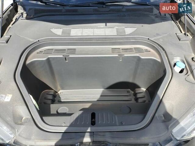 Чорний Форд Mustang Mach-E, об'ємом двигуна 0 л та пробігом 45 тис. км за 13200 $, фото 11 на Automoto.ua