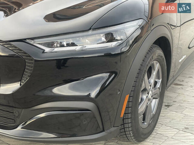 Чорний Форд Mustang Mach-E, об'ємом двигуна 0 л та пробігом 14 тис. км за 24000 $, фото 16 на Automoto.ua