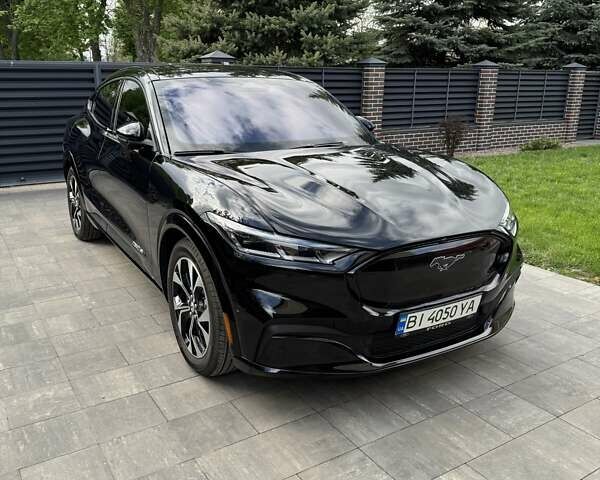 Чорний Форд Mustang Mach-E, об'ємом двигуна 0 л та пробігом 17 тис. км за 29800 $, фото 7 на Automoto.ua