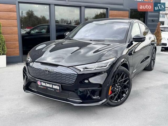 Форд Mustang Mach-E 2023 в Ровно на Automoto.ua Черный Форд Mustang Mach-E, объемом двигателя 0 л и пробегом 11 тыс. км за 36000 $, фото 1 на Automoto.ua