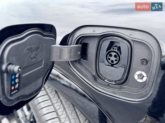 Форд Mustang Mach-E 2023 в Ровно на Automoto.ua Черный Форд Mustang Mach-E, объемом двигателя 0 л и пробегом 11 тыс. км за 36000 $, фото 14 на Automoto.ua