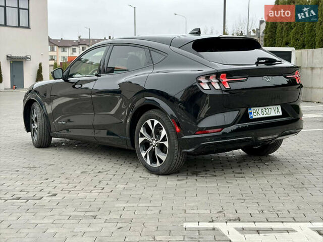 Черный Форд Mustang Mach-E, объемом двигателя 0 л и пробегом 10 тыс. км за 26999 $, фото 11 на Automoto.ua
