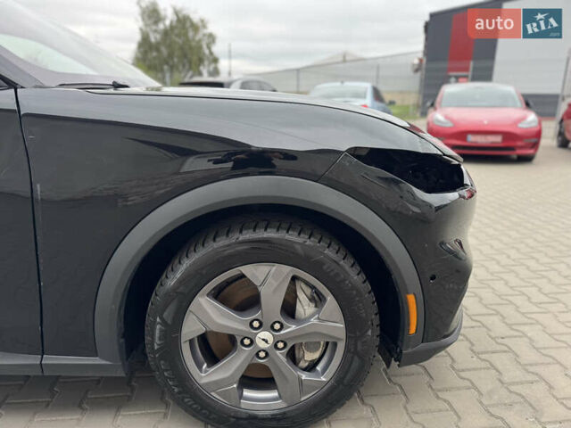 Черный Форд Mustang Mach-E, объемом двигателя 0 л и пробегом 74 тыс. км за 17400 $, фото 7 на Automoto.ua