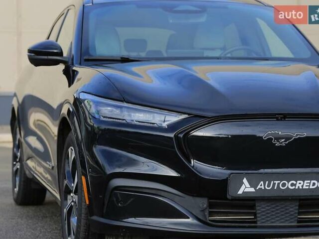 Чорний Форд Mustang Mach-E, об'ємом двигуна 0 л та пробігом 31 тис. км за 31000 $, фото 3 на Automoto.ua