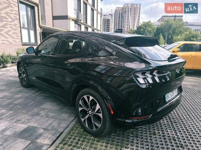 Черный Форд Mustang Mach-E, объемом двигателя 0 л и пробегом 9 тыс. км за 26777 $, фото 7 на Automoto.ua