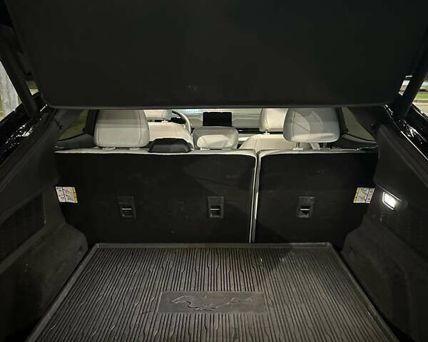 Чорний Форд Mustang Mach-E, об'ємом двигуна 0 л та пробігом 13 тис. км за 31500 $, фото 15 на Automoto.ua