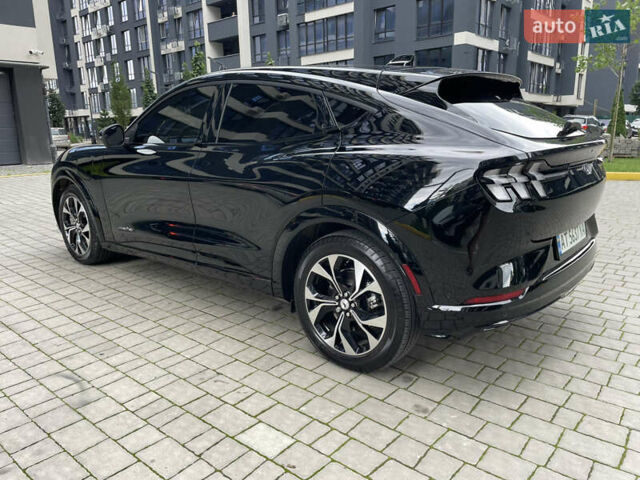 Черный Форд Mustang Mach-E, объемом двигателя 0 л и пробегом 17 тыс. км за 29999 $, фото 13 на Automoto.ua