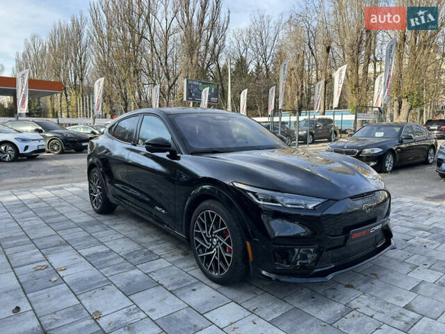Черный Форд Mustang Mach-E, объемом двигателя 0 л и пробегом 15 тыс. км за 37000 $, фото 8 на Automoto.ua