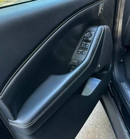 Чорний Форд Mustang Mach-E, об'ємом двигуна 0 л та пробігом 50 тис. км за 28000 $, фото 9 на Automoto.ua