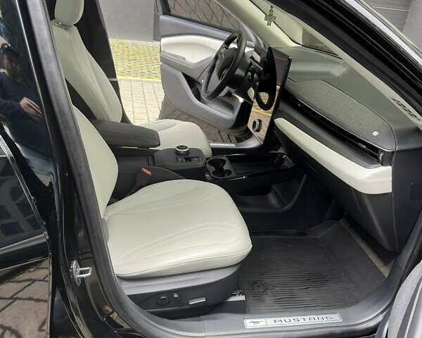 Черный Форд Mustang Mach-E, объемом двигателя 0 л и пробегом 17 тыс. км за 29999 $, фото 21 на Automoto.ua