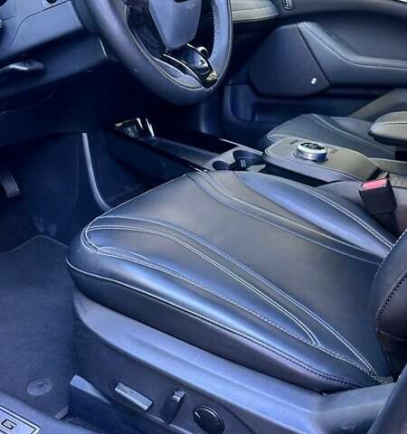 Чорний Форд Mustang Mach-E, об'ємом двигуна 0 л та пробігом 50 тис. км за 28000 $, фото 11 на Automoto.ua