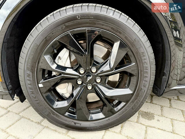 Чорний Форд Mustang Mach-E, об'ємом двигуна 0 л та пробігом 21 тис. км за 29500 $, фото 16 на Automoto.ua