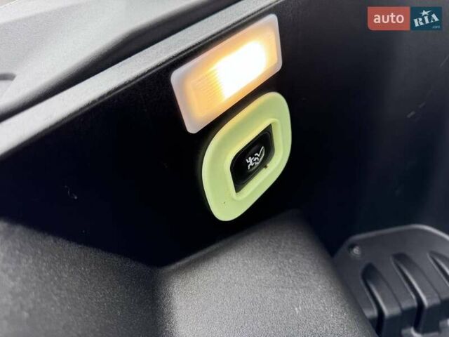 Форд Mustang Mach-E 2023 в Ровно на Automoto.ua Черный Форд Mustang Mach-E, объемом двигателя 0 л и пробегом 11 тыс. км за 36000 $, фото 68 на Automoto.ua