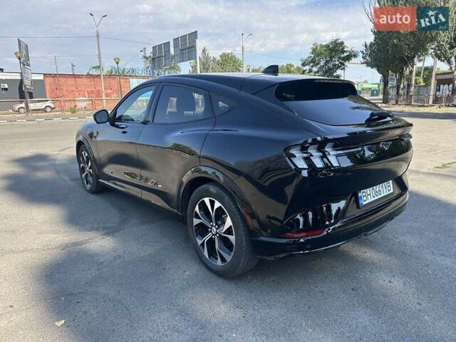 Чорний Форд Mustang Mach-E, об'ємом двигуна 0 л та пробігом 21 тис. км за 29800 $, фото 7 на Automoto.ua