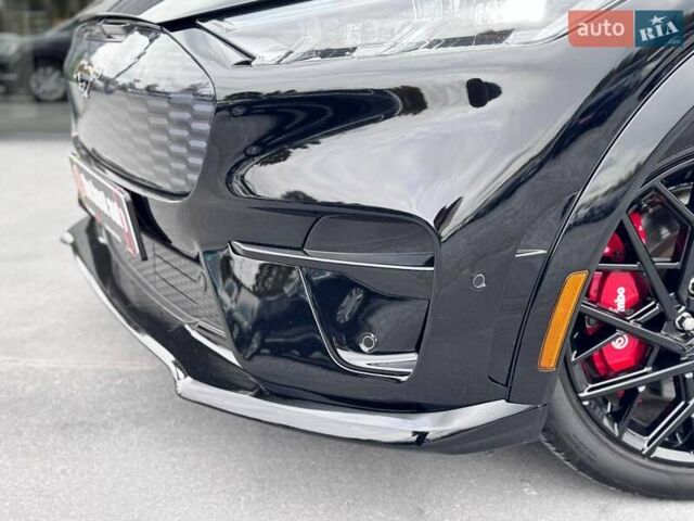 Форд Mustang Mach-E 2023 в Ровно на Automoto.ua Черный Форд Mustang Mach-E, объемом двигателя 0 л и пробегом 11 тыс. км за 36000 $, фото 9 на Automoto.ua
