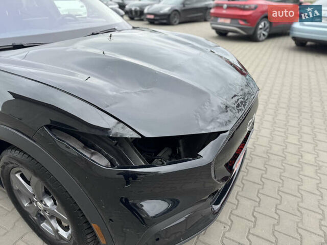 Черный Форд Mustang Mach-E, объемом двигателя 0 л и пробегом 74 тыс. км за 17400 $, фото 8 на Automoto.ua