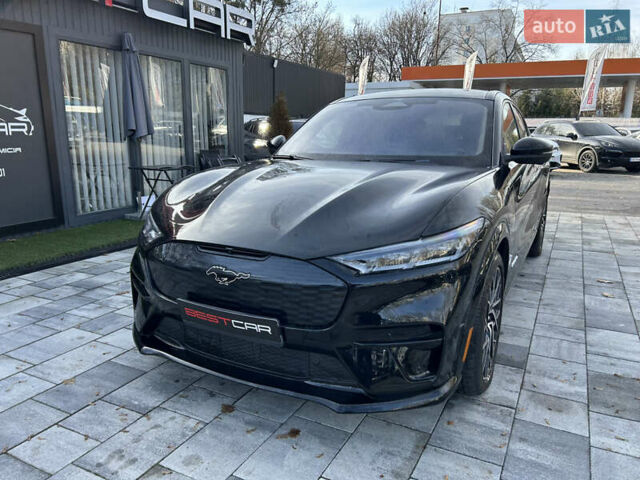 Черный Форд Mustang Mach-E, объемом двигателя 0 л и пробегом 15 тыс. км за 37000 $, фото 5 на Automoto.ua