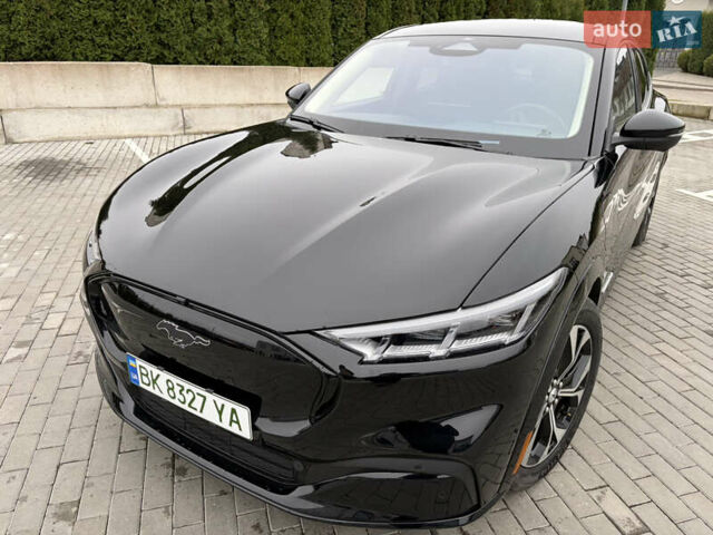 Черный Форд Mustang Mach-E, объемом двигателя 0 л и пробегом 10 тыс. км за 26999 $, фото 15 на Automoto.ua