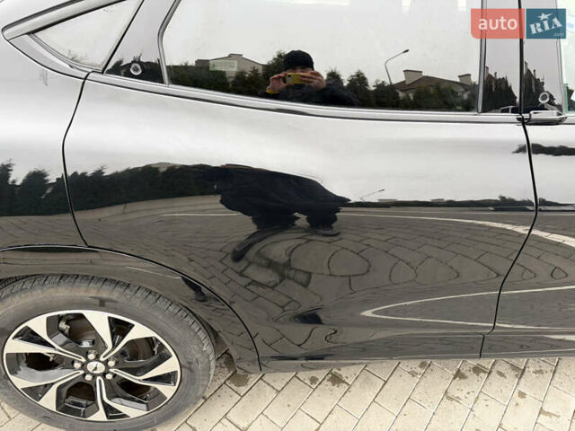 Черный Форд Mustang Mach-E, объемом двигателя 0 л и пробегом 10 тыс. км за 26999 $, фото 19 на Automoto.ua