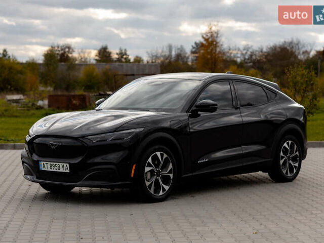 Чорний Форд Mustang Mach-E, об'ємом двигуна 0 л та пробігом 29 тис. км за 28000 $, фото 7 на Automoto.ua
