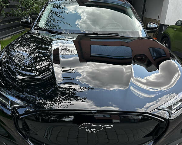 Черный Форд Mustang Mach-E, объемом двигателя 0 л и пробегом 21 тыс. км за 35000 $, фото 26 на Automoto.ua