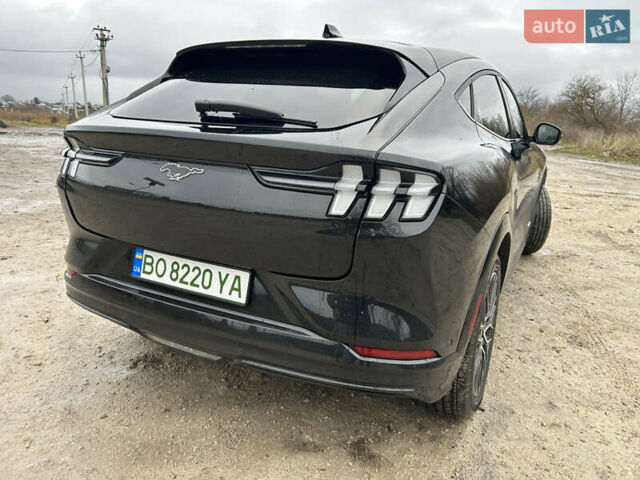 Чорний Форд Mustang Mach-E, об'ємом двигуна 0 л та пробігом 4 тис. км за 28800 $, фото 6 на Automoto.ua