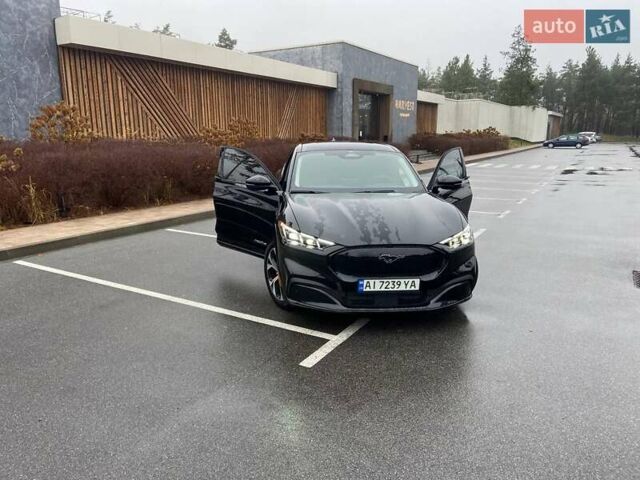 Черный Форд Mustang Mach-E, объемом двигателя 0 л и пробегом 22 тыс. км за 26999 $, фото 10 на Automoto.ua