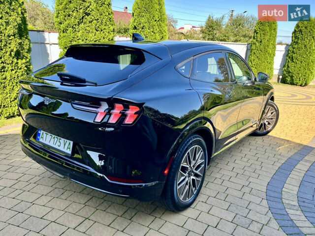 Черный Форд Mustang Mach-E, объемом двигателя 0 л и пробегом 24 тыс. км за 29900 $, фото 31 на Automoto.ua