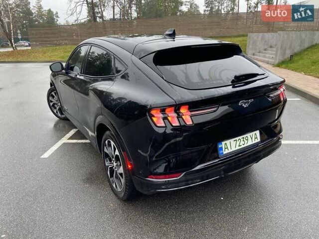 Черный Форд Mustang Mach-E, объемом двигателя 0 л и пробегом 22 тыс. км за 26999 $, фото 6 на Automoto.ua