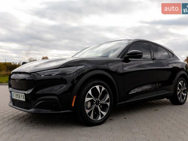 Чорний Форд Mustang Mach-E, об'ємом двигуна 0 л та пробігом 29 тис. км за 28000 $, фото 2 на Automoto.ua