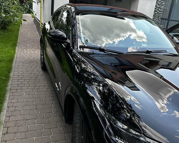 Черный Форд Mustang Mach-E, объемом двигателя 0 л и пробегом 21 тыс. км за 35000 $, фото 10 на Automoto.ua