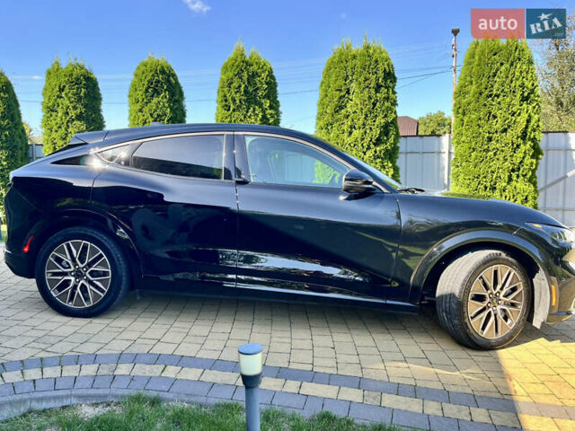 Черный Форд Mustang Mach-E, объемом двигателя 0 л и пробегом 24 тыс. км за 29900 $, фото 21 на Automoto.ua