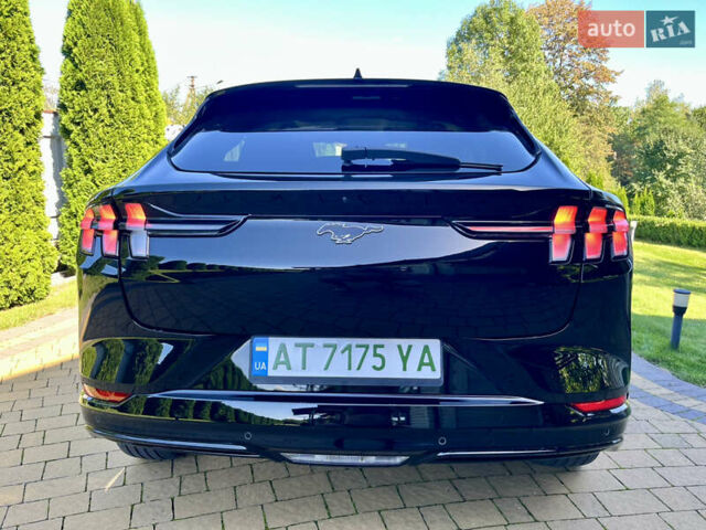 Черный Форд Mustang Mach-E, объемом двигателя 0 л и пробегом 24 тыс. км за 29900 $, фото 39 на Automoto.ua