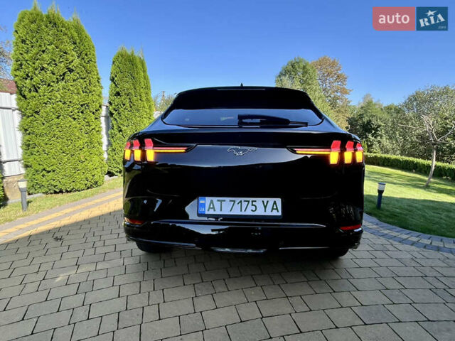 Черный Форд Mustang Mach-E, объемом двигателя 0 л и пробегом 24 тыс. км за 29900 $, фото 51 на Automoto.ua