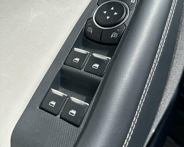 Черный Форд Mustang Mach-E, объемом двигателя 0 л и пробегом 21 тыс. км за 35000 $, фото 19 на Automoto.ua