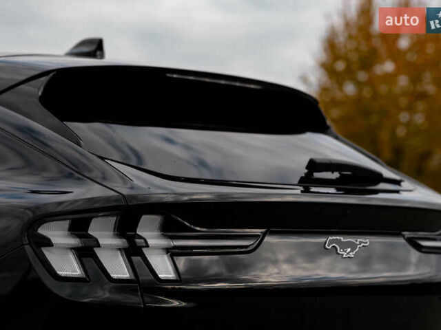 Чорний Форд Mustang Mach-E, об'ємом двигуна 0 л та пробігом 29 тис. км за 28000 $, фото 32 на Automoto.ua
