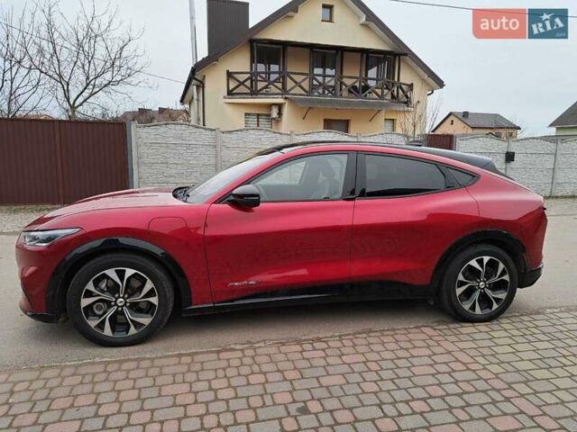 Красный Форд Mustang Mach-E, объемом двигателя 0 л и пробегом 145 тыс. км за 20900 $, фото 1 на Automoto.ua