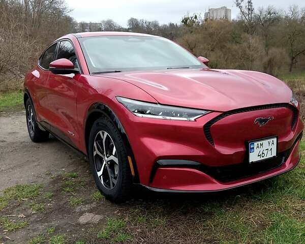 Червоний Форд Mustang Mach-E, об'ємом двигуна 0 л та пробігом 48 тис. км за 23500 $, фото 4 на Automoto.ua