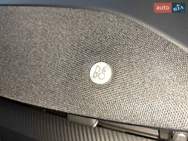 Красный Форд Mustang Mach-E, объемом двигателя 0 л и пробегом 145 тыс. км за 20900 $, фото 22 на Automoto.ua