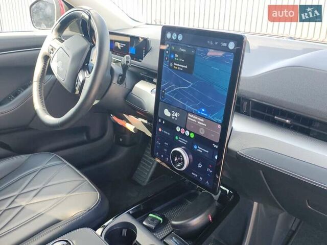 Красный Форд Mustang Mach-E, объемом двигателя 0 л и пробегом 52 тыс. км за 22500 $, фото 12 на Automoto.ua