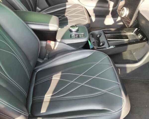 Червоний Форд Mustang Mach-E, об'ємом двигуна 0 л та пробігом 44 тис. км за 28500 $, фото 3 на Automoto.ua