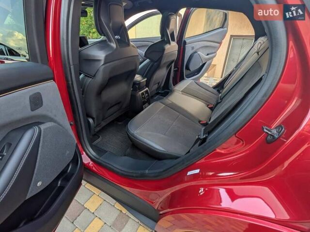 Красный Форд Mustang Mach-E, объемом двигателя 0 л и пробегом 25 тыс. км за 39900 $, фото 25 на Automoto.ua