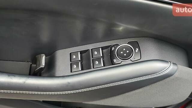 Красный Форд Mustang Mach-E, объемом двигателя 0 л и пробегом 52 тыс. км за 21500 $, фото 17 на Automoto.ua