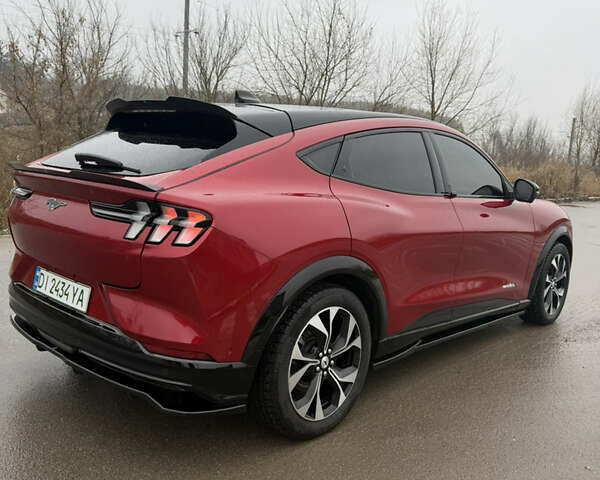 Красный Форд Mustang Mach-E, объемом двигателя 0 л и пробегом 52 тыс. км за 25500 $, фото 6 на Automoto.ua