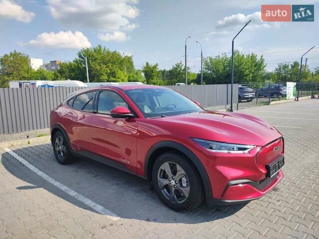 Красный Форд Mustang Mach-E, объемом двигателя 0 л и пробегом 52 тыс. км за 22500 $, фото 3 на Automoto.ua
