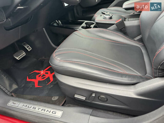 Форд Mustang Mach-E 2021 у Тернополі на Automoto.ua Червоний Форд Mustang Mach-E, об'ємом двигуна 0 л та пробігом 199 тис. км за 25000 $, фото 22 на Automoto.ua