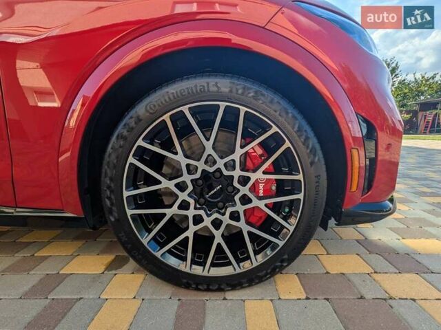 Красный Форд Mustang Mach-E, объемом двигателя 0 л и пробегом 25 тыс. км за 39900 $, фото 30 на Automoto.ua